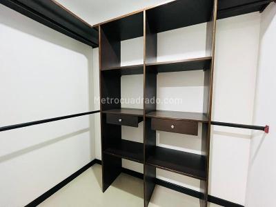 Apartamento de 2 alcobas en arriendo en El Poblado, Medellín, 120 m² · foto 7 de 14