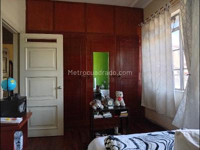 Apartamento de 1 alcoba en venta en La Candelaria, Medellín, 139 m² · foto 6 de 16