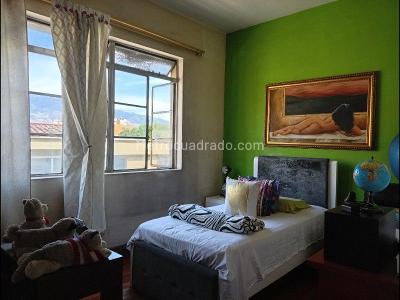 Apartamento de 1 alcoba en venta en La Candelaria, Medellín, 139 m² · foto 7 de 16