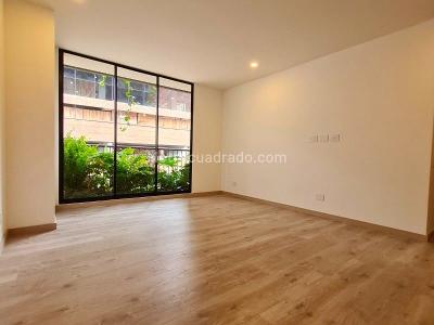 Apartamento de 2 alcobas en venta en El Poblado, Medellín, 89 m² · foto 12 de 18