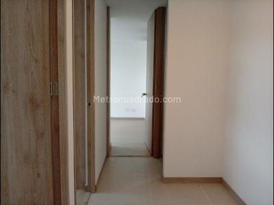 Apartamento en venta en Simon Bolivar, Itagüí · foto 5 de 14