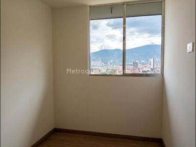 Apartamento de 3 alcobas en venta en San Jose Obrero, Bello, 71 m² · foto 7 de 12