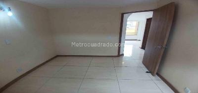 Apartamento de 3 alcobas en venta en Granada, Medellín, 75 m² · foto 12 de 16