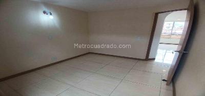 Apartamento de 3 alcobas en venta en Granada, Medellín, 75 m² · foto 13 de 16