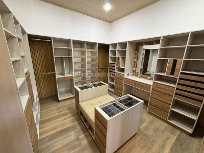 Casa de 4 alcobas en venta en Llanogrande, Rionegro, 540 m² · foto 12 de 20