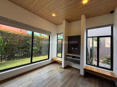 Casa de 4 alcobas en venta en Llanogrande, Rionegro, 540 m² · foto 8 de 20