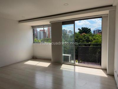Apartaestudio en venta en Belen Loma De Los Bernal, Medellín, 50 m² · foto 4 de 9