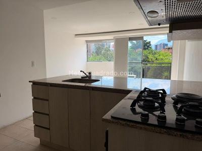 Apartaestudio en venta en Belen Loma De Los Bernal, Medellín, 50 m² · foto 5 de 9