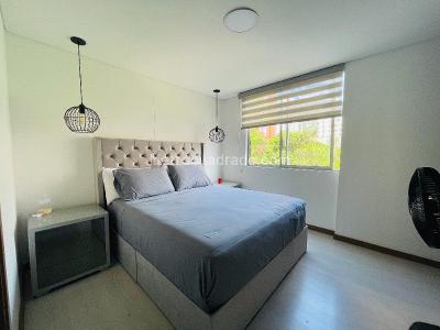 Apartamento de 3 alcobas en venta en Envigado, Envigado, 85 m² · foto 8 de 19