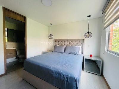 Apartamento de 3 alcobas en venta en Envigado, Envigado, 85 m² · foto 9 de 19