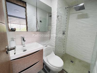 Apartamento de 3 alcobas en venta en Envigado, Envigado, 85 m² · foto 14 de 19