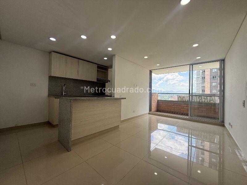 3BR Apartment in La Ferreria (68 m²)