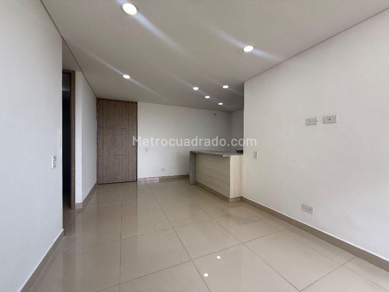 3BR Apartment in La Ferreria (68 m²) - 4
