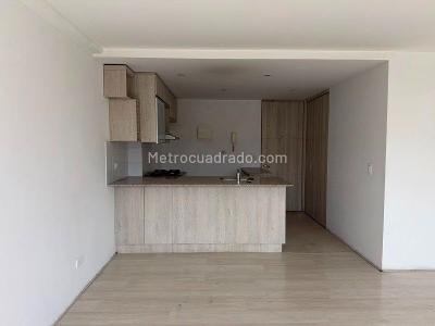 Apartaestudio en arriendo en Belen Loma De Los Bernal, Medellín, 50 m² · foto 2 de 6