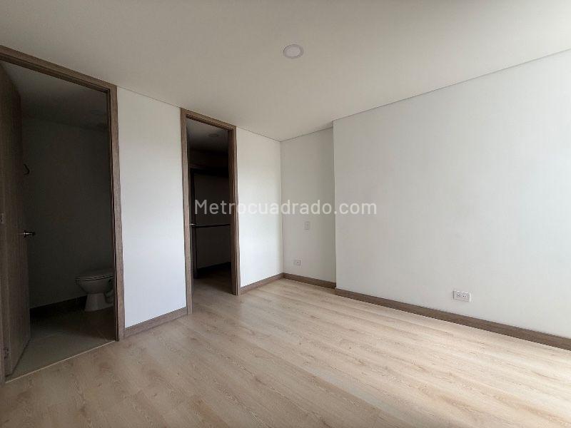 2BR Apartment in La Ferreria (58 m²)