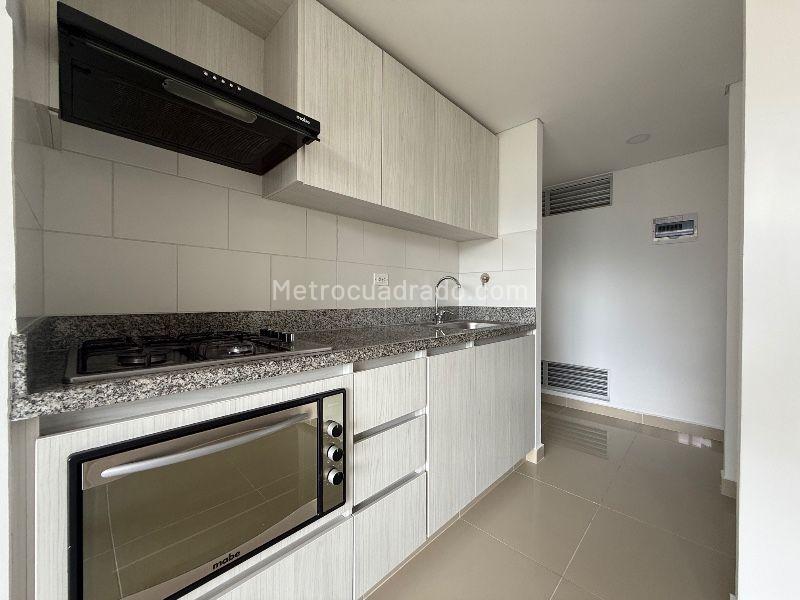 2BR Apartment in La Ferreria (58 m²) - 2