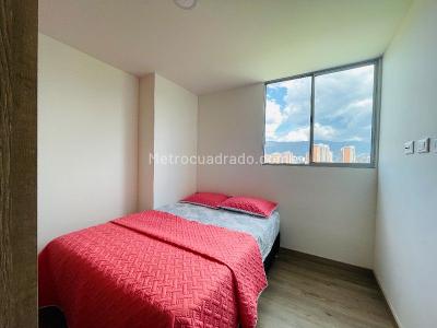 Apartamento de 2 alcobas en venta en Ditaires, Itagüí, 62 m² · foto 6 de 11