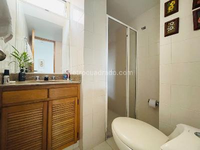 Apartamento de 3 alcobas en venta en El Poblado, Medellín, 97 m² · foto 15 de 19