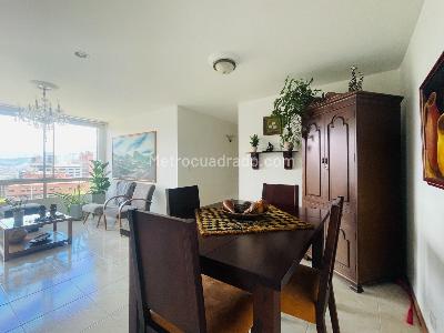 Apartamento de 3 alcobas en venta en El Poblado, Medellín, 97 m² · foto 4 de 19