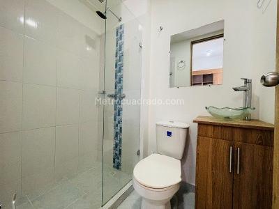 Apartamento de 3 alcobas en venta en Las Lomitas, Sabaneta, 66 m² · foto 14 de 18