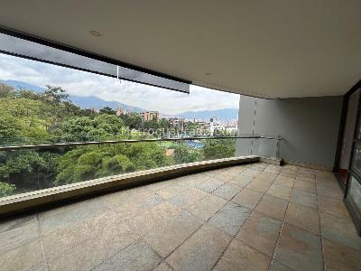 Apartamento en arriendo en El Poblado, Medellín · foto 14 de 15
