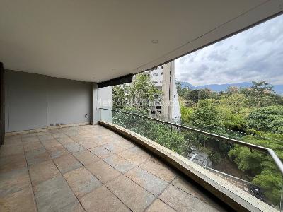 Apartamento en arriendo en El Poblado, Medellín · foto 15 de 15