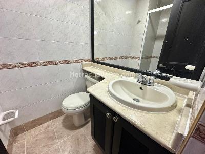 Apartamento de 3 alcobas en arriendo en Castropol, Medellín, 84 m² · foto 11 de 17