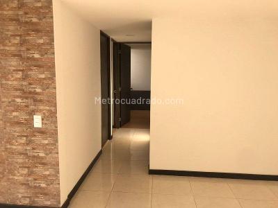Apartamento de 3 alcobas en venta en Bello, Bello, 59 m² · foto 2 de 10