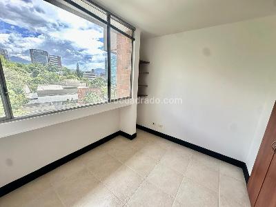Apartamento de 3 alcobas en arriendo en Castropol, Medellín, 110 m² · foto 6 de 14