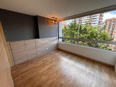 Apartamento de 2 alcobas en arriendo en Castropol, Medellín, 121 m² · foto 7 de 15