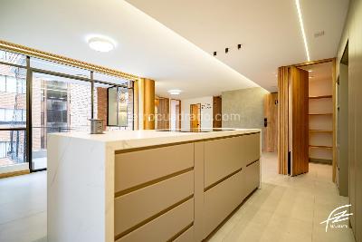 Apartamento de 3 alcobas en venta en El Poblado, Medellín, 110 m² · foto 3 de 20