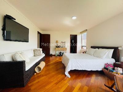 Apartamento de 2 alcobas en venta en El Poblado, Medellín, 171 m² · foto 10 de 16