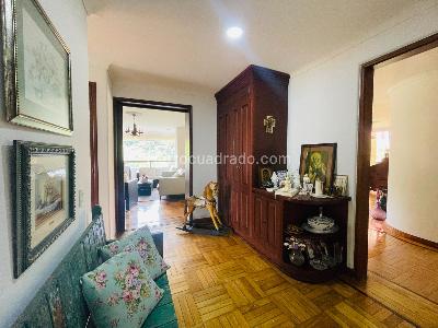 Apartamento de 2 alcobas en venta en El Poblado, Medellín, 171 m² · foto 5 de 16