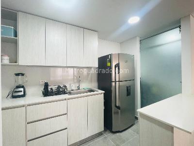 Apartamento de 2 alcobas en venta en Camino Verde, Envigado, 72 m² · foto 4 de 20