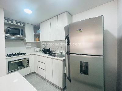 Apartamento de 2 alcobas en venta en Camino Verde, Envigado, 72 m² · foto 5 de 20