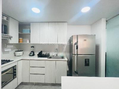 Apartamento de 2 alcobas en venta en Camino Verde, Envigado, 72 m² · foto 6 de 20