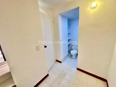 Apartamento de 4 alcobas en arriendo en Alejandria, Medellín, 106 m² · foto 9 de 13
