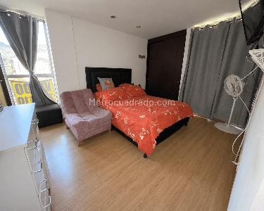 Apartamento de 3 alcobas en venta en Cabañas, Bello, 90 m² · foto 6 de 10