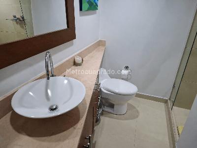 Apartamento en venta en El Poblado, Medellín · foto 16 de 19