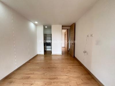 Apartamento de 3 alcobas en arriendo en Rio Negro, Rionegro, 95 m² · foto 5 de 16