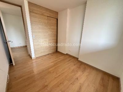 Apartamento de 3 alcobas en arriendo en Rio Negro, Rionegro, 95 m² · foto 9 de 16