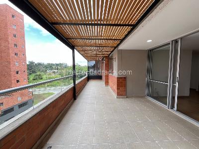 Apartamento de 3 alcobas en arriendo en Rio Negro, Rionegro, 95 m² · foto 16 de 16