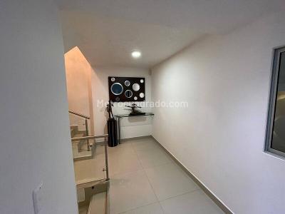 Casa de 5 alcobas en venta en Laureles, Medellín, 440 m² · foto 17 de 20