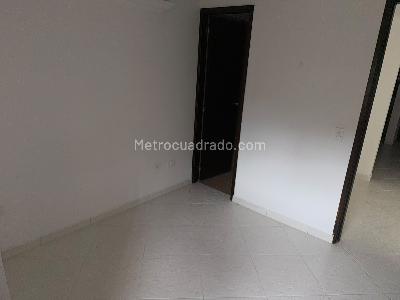 Apartamento en venta en Calasanz, Medellín · foto 3 de 7