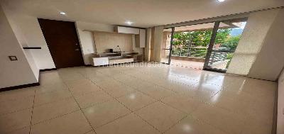 Apartamento de 3 alcobas en arriendo en Loma Del Escobero, Envigado, 113 m² · foto 2 de 16