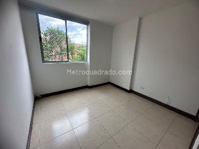 Apartamento de 3 alcobas en arriendo en Loma Del Escobero, Envigado, 113 m² · foto 9 de 16