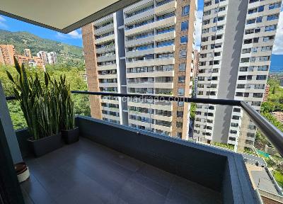 Apartaestudio en arriendo en El Poblado, Medellín, 56 m² · foto 9 de 10