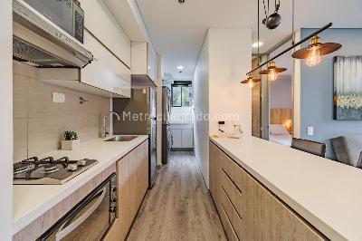 Apartamento de 2 alcobas en arriendo en Los Balsos, Medellín, 80 m² · foto 4 de 14
