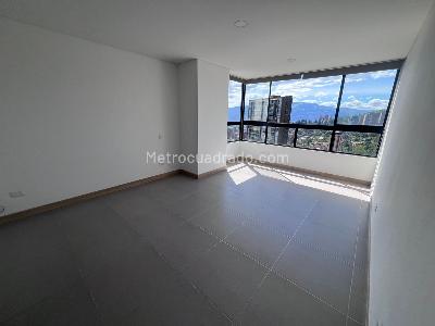 Apartamento en arriendo en Medellin, Medellín · foto 2 de 12