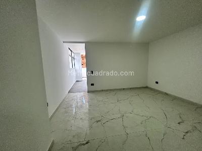 Apartamento de 3 alcobas en arriendo en La Castellana, Medellín, 128 m² · foto 3 de 14